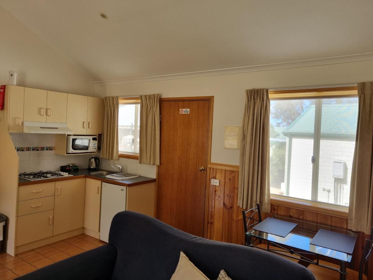 Golden Heritage Accommodation Бичворт Экстерьер фото